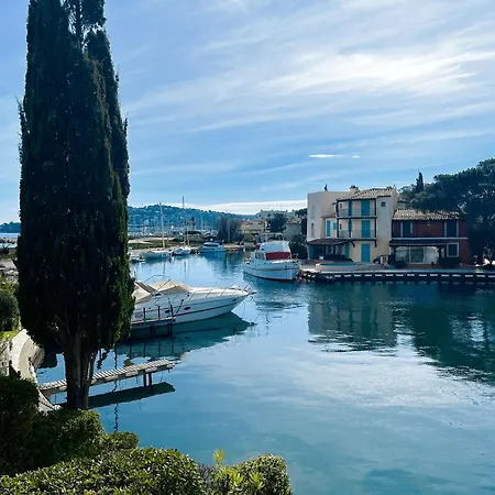 Maison 2 Chambres, Proche Plage, Parking, Climatisation, Wifi - Fr-1-868-8 * Grimaud
