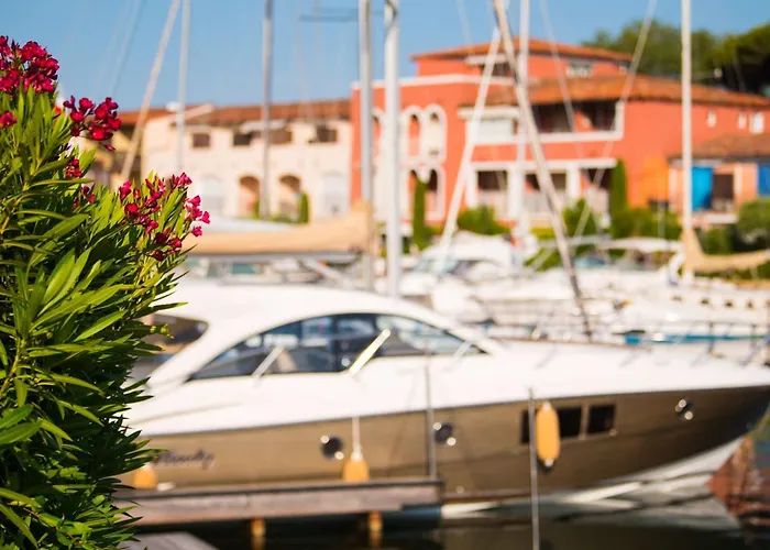 Maison 2 Chambres, Proche Plage, Parking, Climatisation, Wifi - Fr-1-868-8 Grimaud