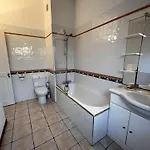 Maison 2 Chambres, Proche Plage, Parking, Climatisation, Wifi - Fr-1-868-8