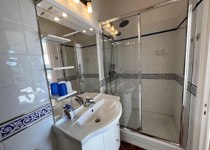Maison 2 Chambres, Proche Plage, Parking, Climatisation, Wifi - Fr-1-868-8
